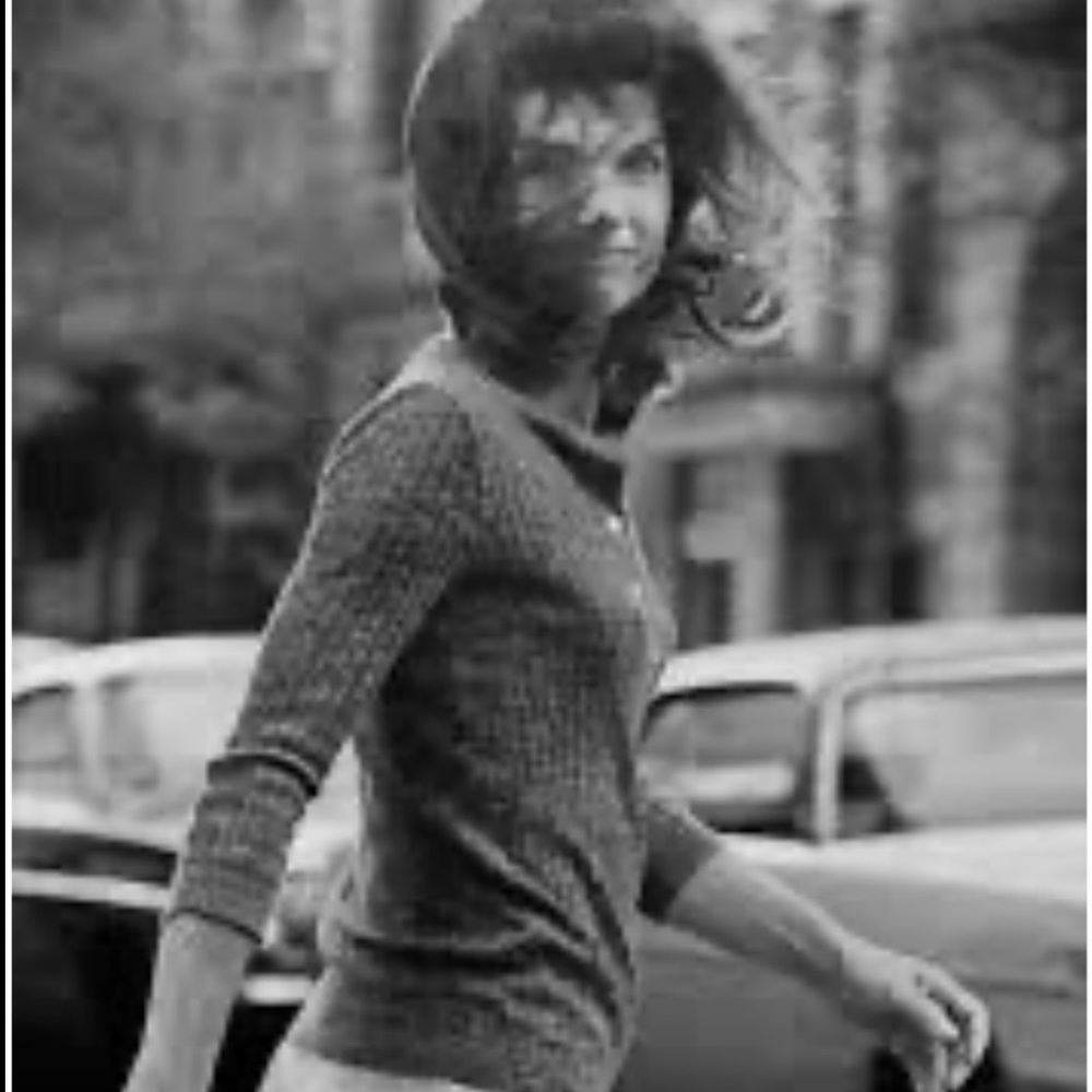 SWEATERS - Picture 5 of 9
